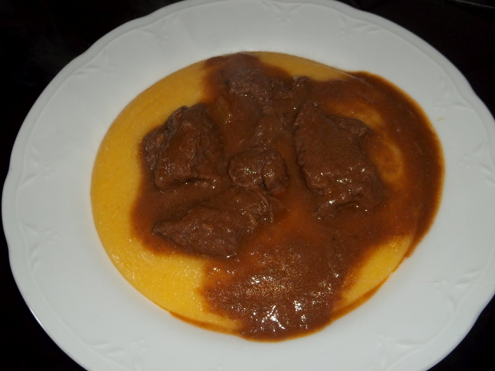 Polenta e Stufato